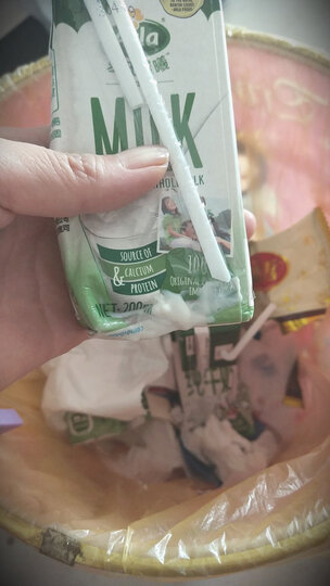 德国 进口牛奶 Arla爱氏晨曦 全脂牛奶 200ml*24 整箱装 晒单图