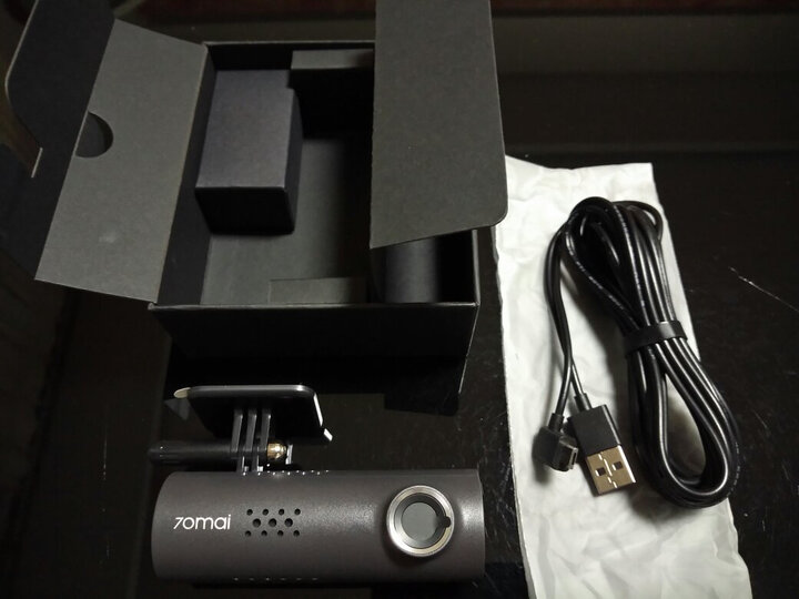 70迈智能行车记录仪1S 高清星光夜视大广角 1080P无线互联WiFi 隐藏式安装 智能语音声控 晒单图