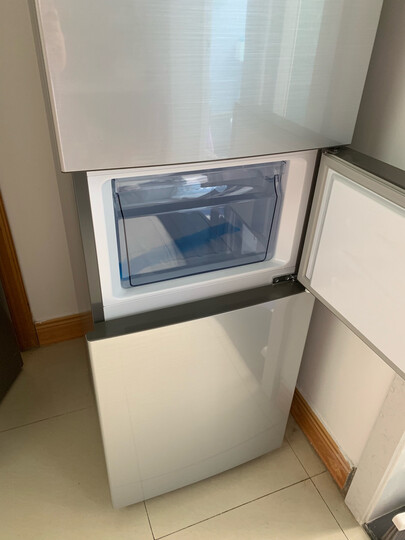 容声(Ronshen) 218升 小型三门冰箱 三门三温 中门软冷冻 静音节能家用电冰箱 拉丝银 BCD-218D11N 晒单图