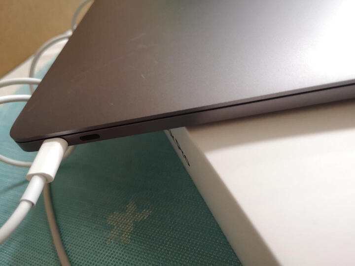 Apple Macbook Pro 13.3【无触控栏】Core i5 8G 256G SSD 深空灰 苹果笔记本电脑 轻薄本 MPXT2CH/A 晒单图
