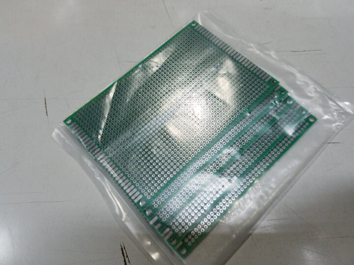 云野（yunye） 双面开发板 洞洞板 实验板 线路板 绿色PCB板 2.54间距电路板 一块 双面3X7CM 30x70mm 晒单图