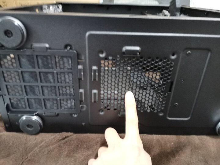 酷冷至尊(CoolerMaster)侦察兵II 台式电脑主机中塔机箱(支持ATX主板/USB3.0/电源下置/大侧透面板) 黑色 晒单图