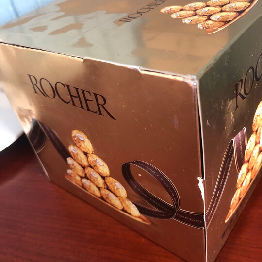 Ferrero Rocher费列罗榛果威化糖果巧克力礼盒48粒600g 晒单图
