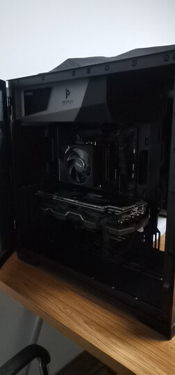超频三(PCCOOLER)皓月 12CM白光 机箱风扇 (水冷排散热/电脑台式机风扇/CPU风扇/减震静音/赠4颗螺丝) 晒单图