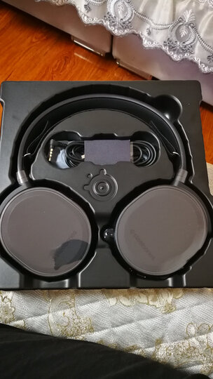 赛睿(SteelSeries) Arctis 寒冰 7 双模连接 专业麦克风 绝地求生吃鸡利器 游戏耳机耳麦 黑色 晒单图