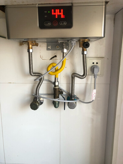 海尔(Haier)13升燃气热水器 变频恒温省气节能安全防护 专利蓝火焰JSQ25-13UT(12T)天然气 晒单图