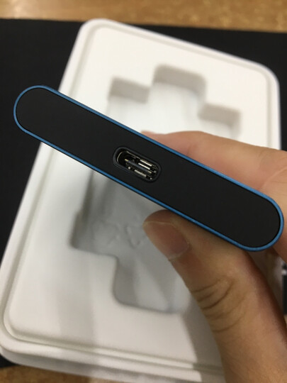 三星(SAMSUNG) 500GB Type-c USB3.1 移动硬盘 固态(PSSD)T5 最大传输速度540MB/s 私人 企业定制版 晒单图