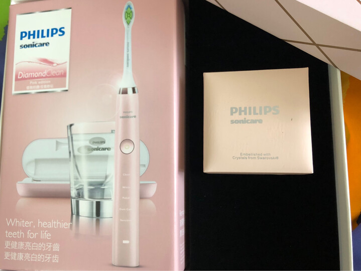 飞利浦(PHILIPS) 电动牙刷 成人声波震动钻石系列(自带刷头*2+充电旅行盒+充电玻璃杯) 粉钻HX9362/67 晒单图
