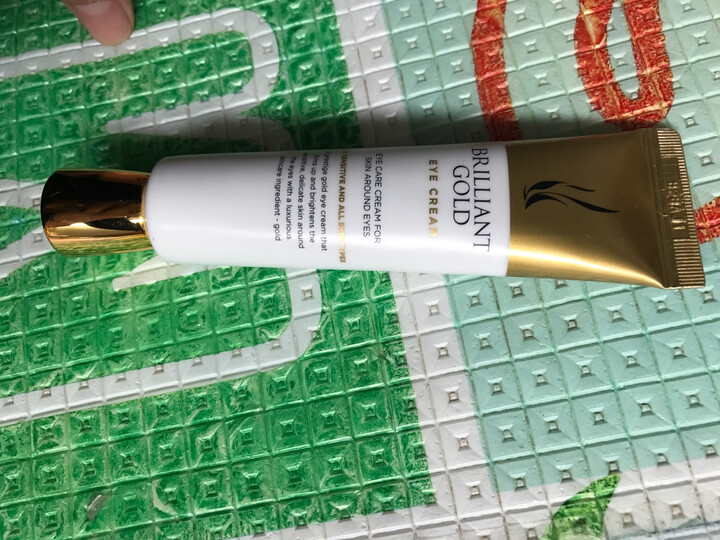 韩国进口 AHC 黄金玻尿酸眼霜 30ml/支 修复弹润 滋润眼周 淡化细纹 晒单图