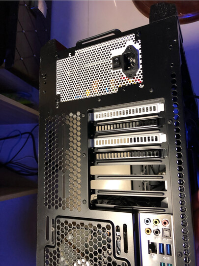 追风者(PHANTEKS) 515PTG钢化玻璃RGB电竞ATX水冷电脑机箱(支持360水冷/2把RGB神光同步静音风扇/防尘/背线) 晒单图