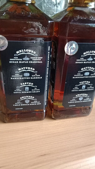 杰克丹尼(Jack Daniel's) 美国 田纳西州 调和型 威士忌 进口洋酒 700ml 无盒 晒单图