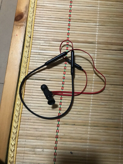 Beats X 蓝牙无线 入耳式耳机 运动耳机 手机耳机 游戏耳机 带麦可通话 灰色 晒单图