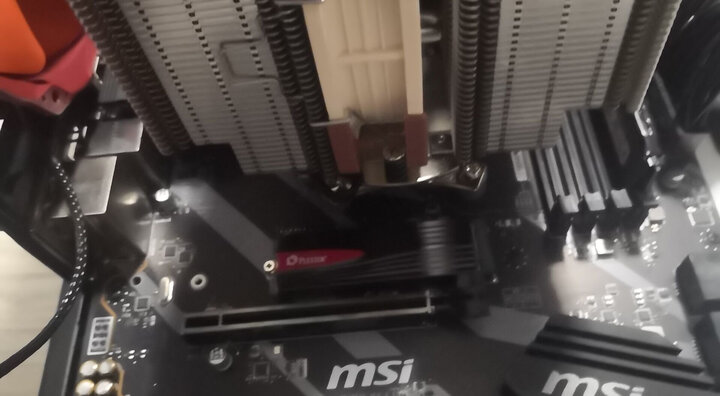 追风者(PHANTEKS) 515PTG钢化玻璃RGB电竞ATX水冷电脑机箱(支持360水冷/2把RGB神光同步静音风扇/防尘/背线) 晒单图