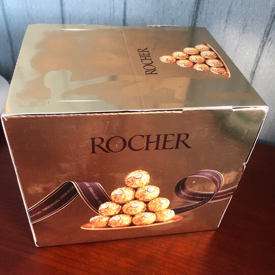 Ferrero Rocher费列罗榛果威化糖果巧克力礼盒48粒600g 晒单图