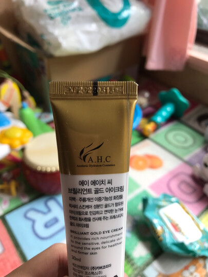 韩国进口 AHC 黄金玻尿酸眼霜 30ml/支 修复弹润 滋润眼周 淡化细纹 晒单图
