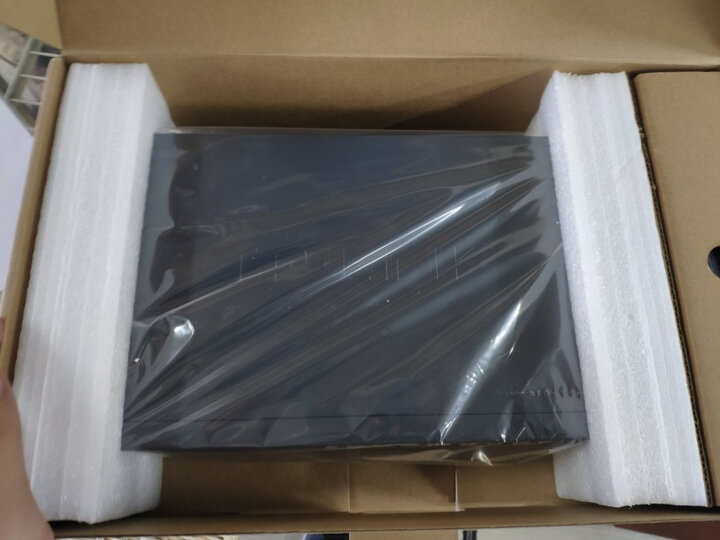 TP-LINK 16口全千兆交换机 非网管T系列 企业级交换器 监控网络网线分线器 分流器 TL-SG1016DT 晒单图