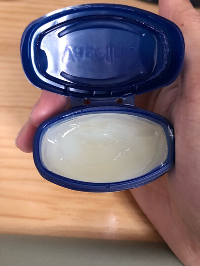 凡士林(Vaseline)经典 修护晶冻100g 保湿润肤霜/手霜 (新老包装随机发货) 晒单图