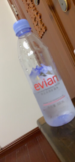 法国原装进口 依云（evian）天然矿泉水 750ml*12瓶 整箱装 新老包装交替发货 晒单图