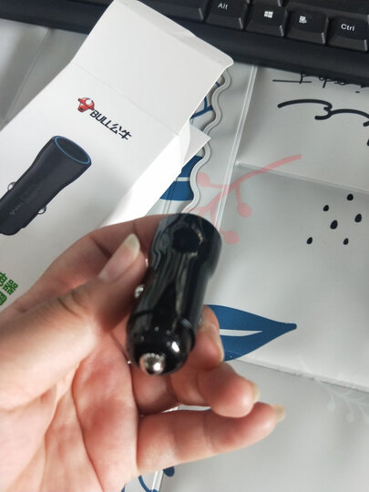 公牛 (BULL)车载充电器 车充点烟器 GNV-CD1180 银色5V/3.6A双USB一拖二 电压检测LED数显 金属材质 晒单图