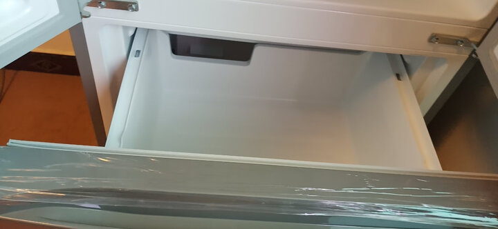 美的(Midea)318升 风冷无霜多门法式对开门冰箱抗菌保鲜双变频智能冷藏冷冻 BCD-318WTPZM(E) 晒单图