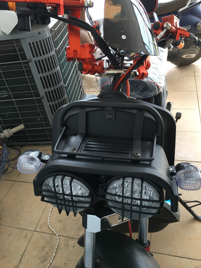 日杰(RIJIE)祖玛电动车电动摩托车电瓶车1800W72V踏板摩托车电车电摩军绿色 高配款:酒 红 超威72v20A 6个电瓶 晒单图