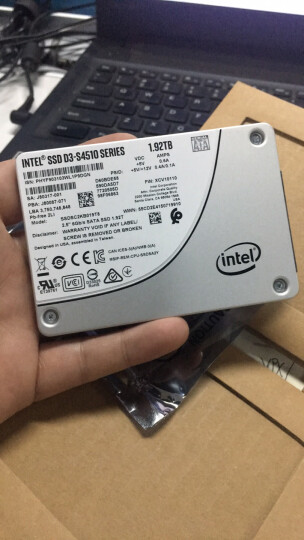 intel 英特尔 S4510/S4520 数据中心企业级固态硬盘SATA3 S4520 3.84T 晒单图