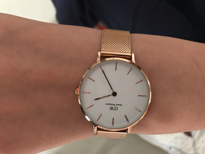 丹尼尔惠灵顿 (DanielWellington)DW手表女 32mm石英手表银色盘黑色钢带DW00100202 晒单图