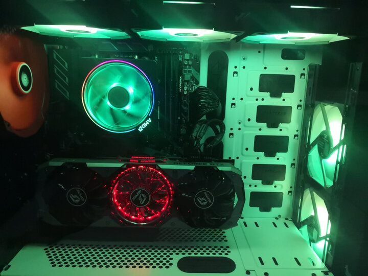 追风者(PHANTEKS) 515PTG钢化玻璃RGB电竞ATX水冷电脑机箱(支持360水冷/2把RGB神光同步静音风扇/防尘/背线) 晒单图