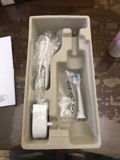 飞利浦电动牙刷成人 情侣款 全自动可充电式 牙龈护理型 自带2支刷头 黑白色 HX3226/51（新老包装随机发货） 晒单图