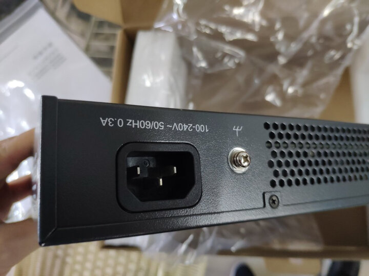 TP-LINK 16口全千兆交换机 非网管T系列 企业级交换器 监控网络网线分线器 分流器 TL-SG1016DT 晒单图