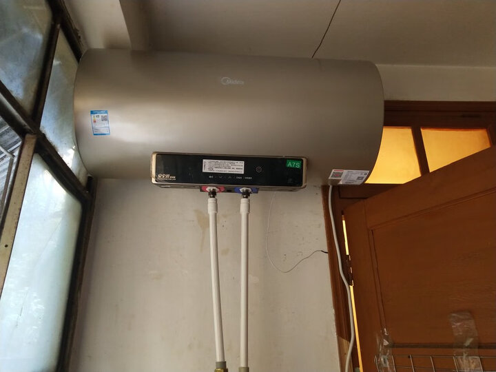 美的(Midea)50升速热增容 LED触控大屏 一级节能 遥控预约 防电墙电热水器 F5030-A6(HEY) 晒单图