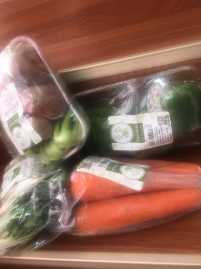 绿鲜知 水果胡萝卜 生吃红心萝卜 约1kg 清甜多汁 新鲜蔬菜 晒单图