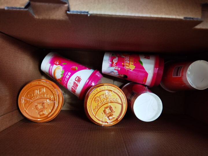 香飘飘奶茶 美味畅享20杯椰果 整箱礼盒装 原味麦香草莓香芋4种口味1.6kg冲调饮料 晒单图