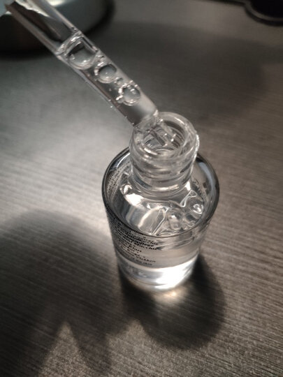 科颜氏(Kiehl's)新集焕白均衡亮肤淡斑精华液30ml(安白瓶 提亮肤色 温和好吸收) 晒单图