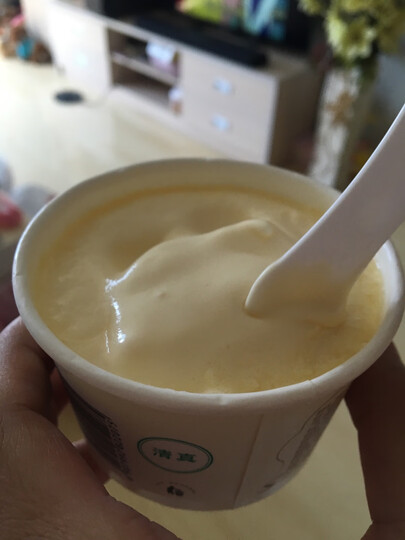 优诺(yoplait)优丝 热带椰风酸奶 135g*3 低温酸奶生鲜 晒单图