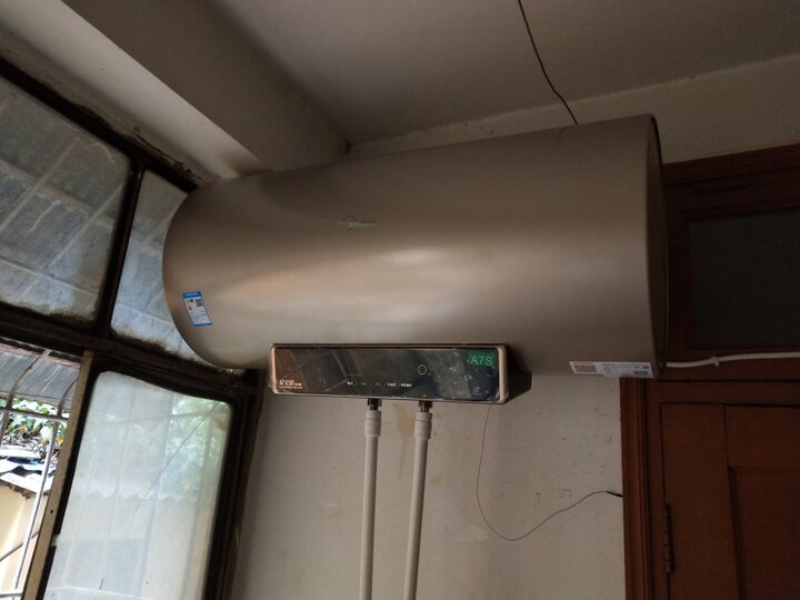 美的(Midea)50升速热增容 LED触控大屏 一级节能 遥控预约 防电墙电热水器 F5030-A6(HEY) 晒单图