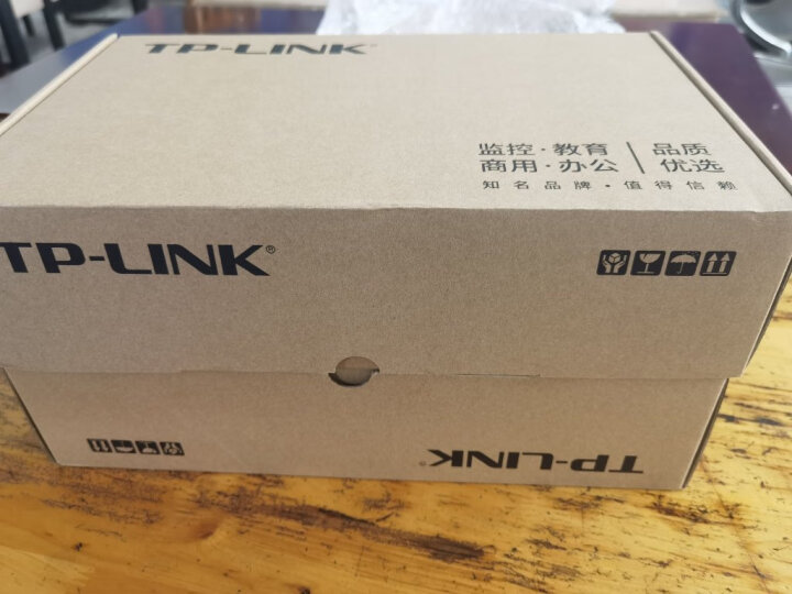 TP-LINK 16口百兆非网管交换机 监控网络网线分线器 企业级分流器 金属机身 TL-SF1016D 晒单图