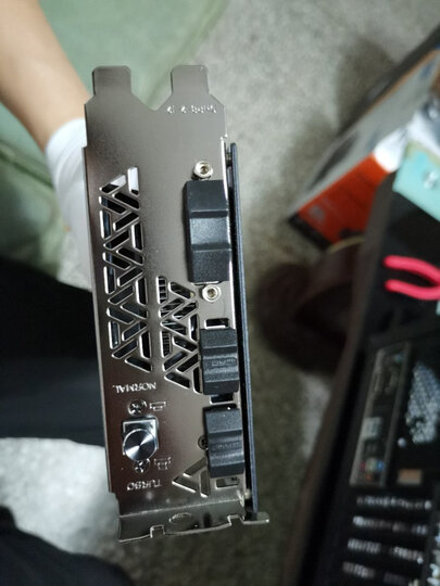 七彩虹(Colorful)iGame1060烈焰战神U-6GD5 6G192bit吃鸡显卡 晒单图