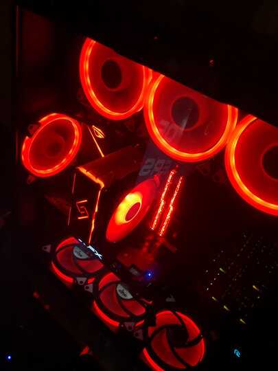 海韵 (SEASONIC) FOCUS PLUS 850FX 850W电源 80PLUS金牌全模/十年质保/全日系电容/14cm小身形/静音风扇启停 晒单图