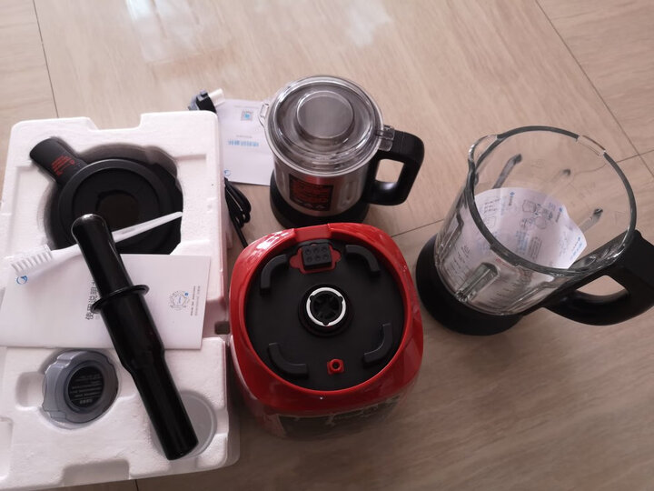 美的(Midea)破壁机家用加热破壁料理机榨汁机搅拌机辅食机 智能保温WBL1021S 晒单图