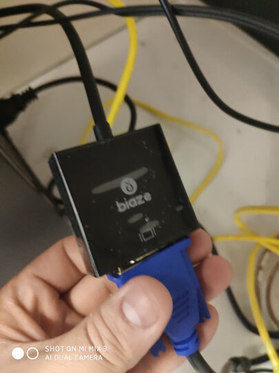 毕亚兹 HDMI转VGA线转换器 高清视频转接头适配器 小米笔记本电脑盒子电视显示器投影仪线 ZH62-黑 晒单图
