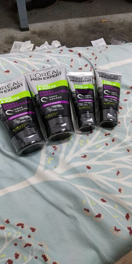 欧莱雅LOREAL 男士控油炭爽抗黑头洁面套装(洁面膏100mlx2+洁面50mlx2)(洗面奶男 去黑头 去角质 护肤品) 晒单图
