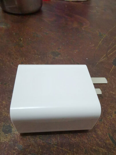 华为(HUAWEI) 电源适配器 5V1A手机充电器 USB充电头(白色) 晒单图
