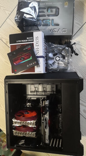 追风者(PHANTEKS) 515PTG钢化玻璃RGB电竞ATX水冷电脑机箱(支持360水冷/2把RGB神光同步静音风扇/防尘/背线) 晒单图