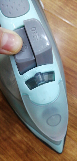 松下（Panasonic）电熨斗家用 手持蒸汽挂烫机 五档调温 高温蒸汽 NI-E500CS 深蓝色 晒单图