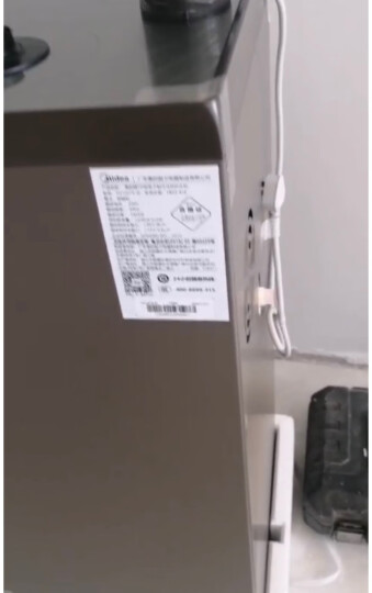 美的（Midea）YD1220T 欧式迷你台式家用办公冷热型 饮水机 晒单图