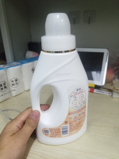 金纺衣物柔顺剂 柔软亲肤防静电 纯净温和 1L (漂洗时中和洗衣液残留 婴儿衣物可用 温柔芬芳) 晒单图