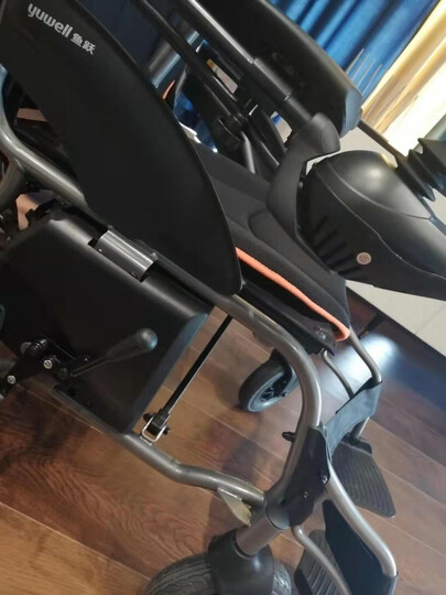 鱼跃(YUWELL)轮椅可折叠半躺型老人带坐便器椅餐桌板手动轮椅车全钢管加固H059B 晒单图