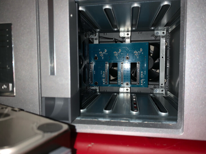 铁威马(TerraMaster) 新F4-300 4盘RAID磁盘阵列盒阵列柜 USB3.0硬盘盒 Type-c（非NAS网络存储云存储） 晒单图