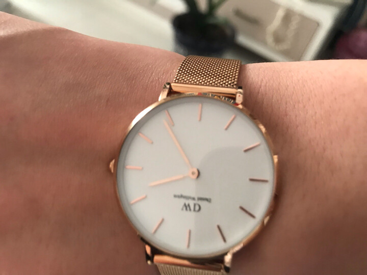 丹尼尔惠灵顿 (DanielWellington)DW手表女 32mm石英手表银色盘黑色钢带DW00100202 晒单图
